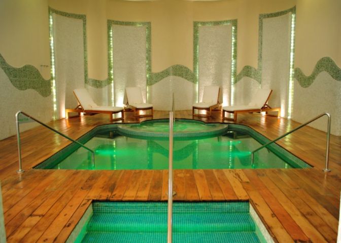 Our Favourite - Emerald Bay Spa in Mazatlan