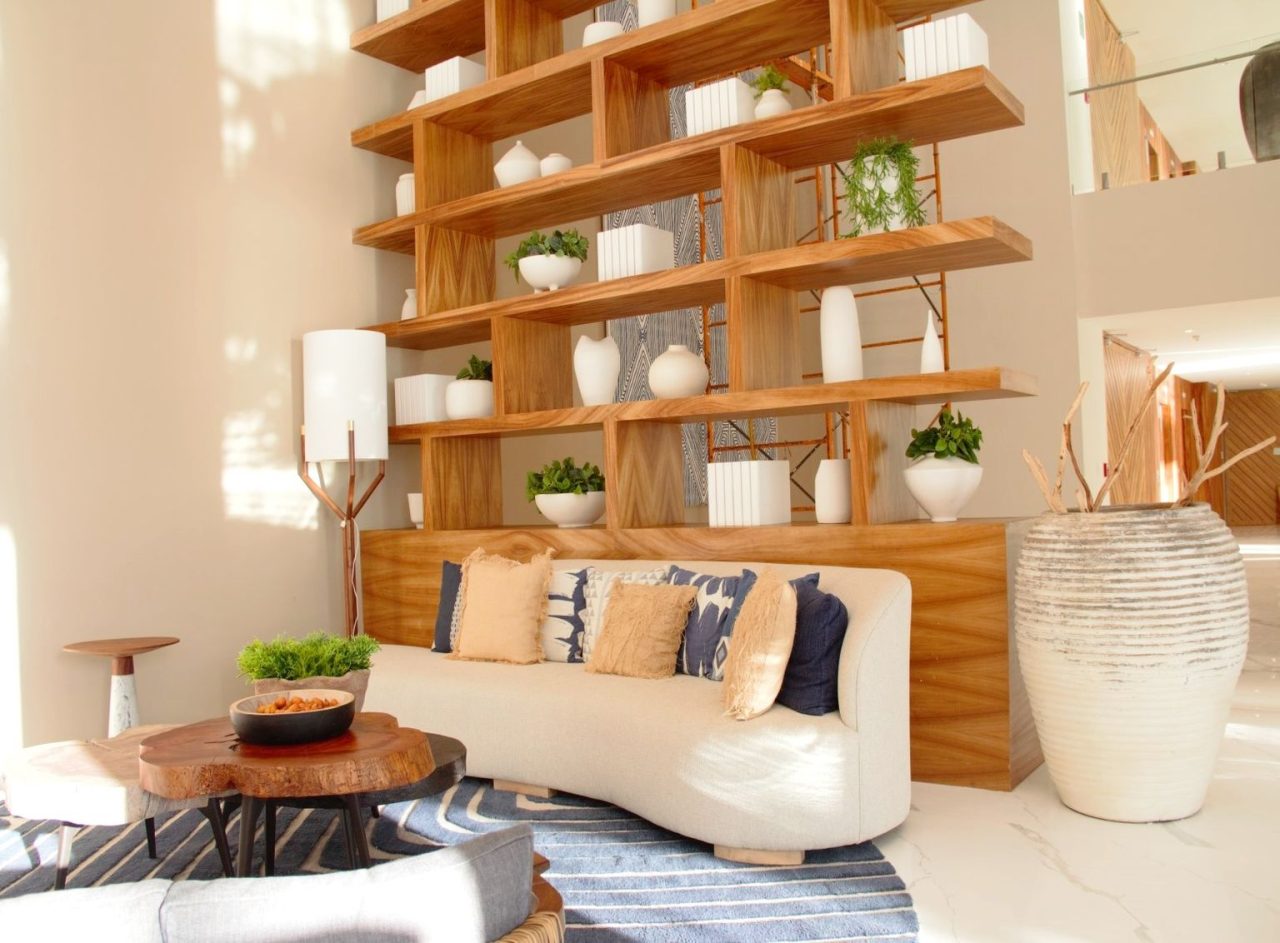 Curated visual reference: Gallery Detail: Camino Al Mar 2305 Luxury Condo For Rent